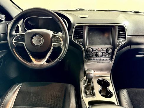 Used 2017 Jeep Grand Cherokee Altitude image 17