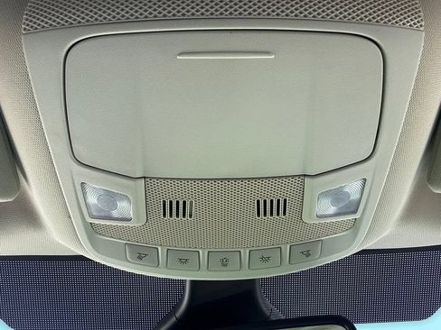 Used 2022 Ford Edge SEL AWD/4WD image 37