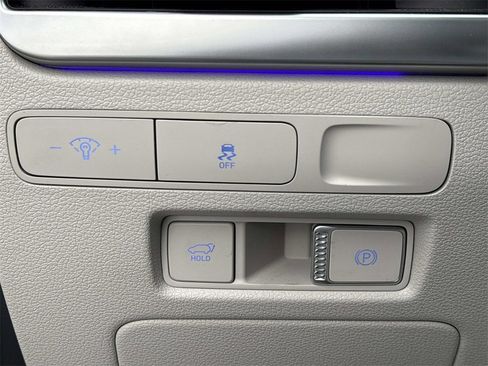 Used 2024 Hyundai Palisade Calligraphy image 31