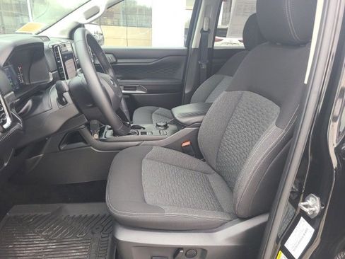 Used 2024 Ford Ranger XLT w/ FX4 Off-Road Package image 16