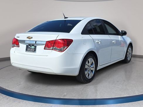 Used 2014 Chevrolet Cruze LS FWD image 6