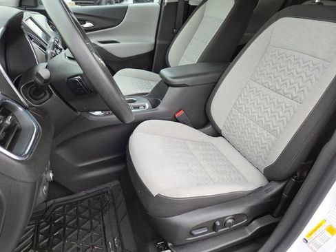 Used 2023 Chevrolet Equinox LT AWD/4WD image 29