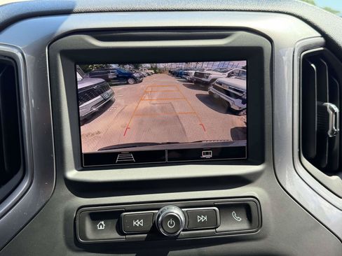 Used 2025 Chevrolet Silverado 1500 Custom Trail Boss AWD/4WD image 25