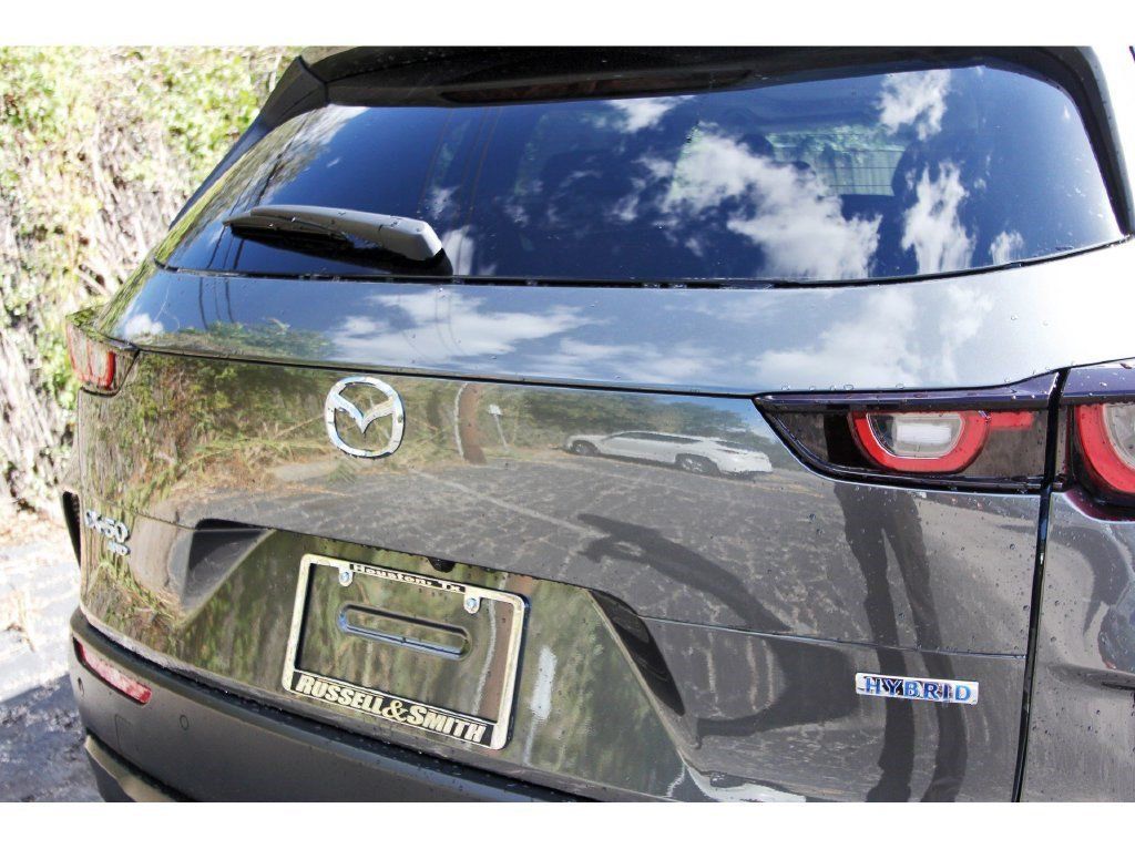 Certified 2026 MAZDA CX-50 2.5 Hybrid w/ Weather Package AWD/4WD image 5