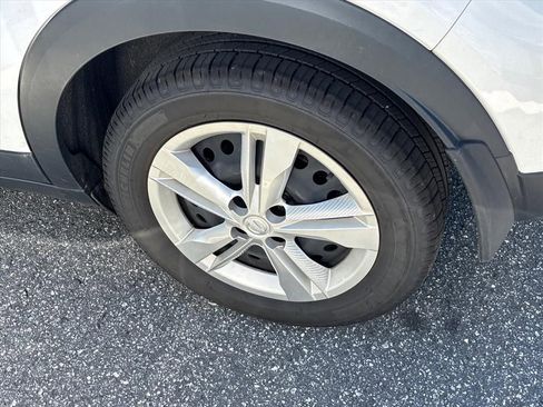 Used 2023 Nissan Kicks S FWD image 14