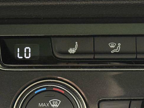 Used 2021 Volkswagen Tiguan SE R-Line w/ 3rd Row Seat Package AWD/4WD image 46