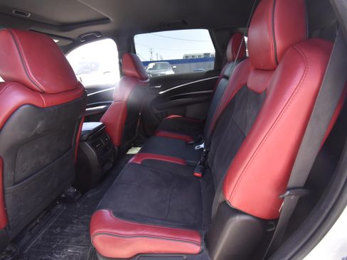 Used 2019 Acura ILX FWD image 8