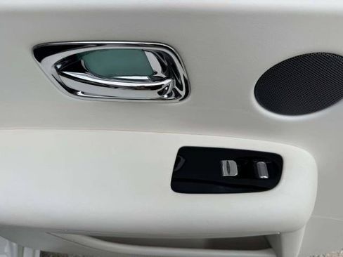 Used 2021 Rolls-Royce Ghost AWD/4WD image 38