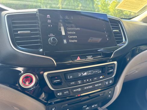 Used 2022 Honda Pilot Elite image 28