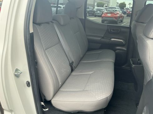 Used 2023 Toyota Tacoma SR5 RWD image 17