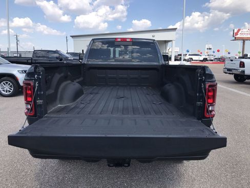 New 2026 RAM 2500 Tradesman AWD/4WD image 22