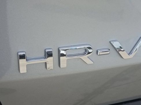 New 2027 Honda HR-V LX image 11