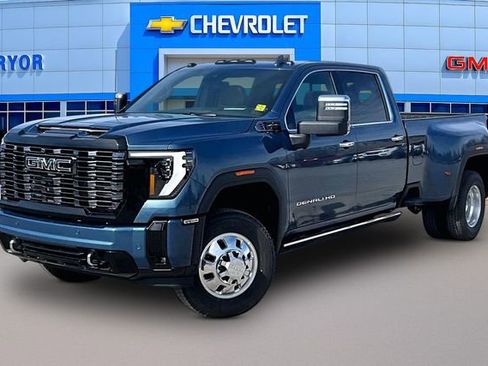 New 2026 GMC Sierra 3500 Denali Ultimate image 2