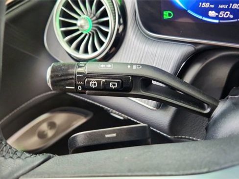 Used 2023 Mercedes-Benz EQE 500 4MATIC SUV w/ Exclusive Trim Package image 40