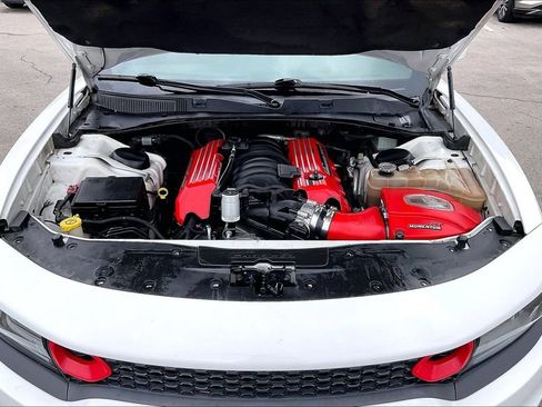 Used 2018 Dodge Charger R/T Scat Pack RWD image 13