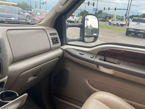 Used 2004 Ford F350 Lariat RWD image 11