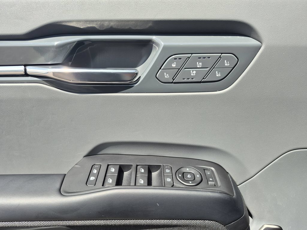 Used 2024 Kia EV9 GT-Line AWD/4WD image 8