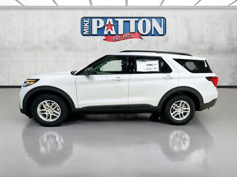 New 2026 Ford Explorer Active AWD/4WD image 4