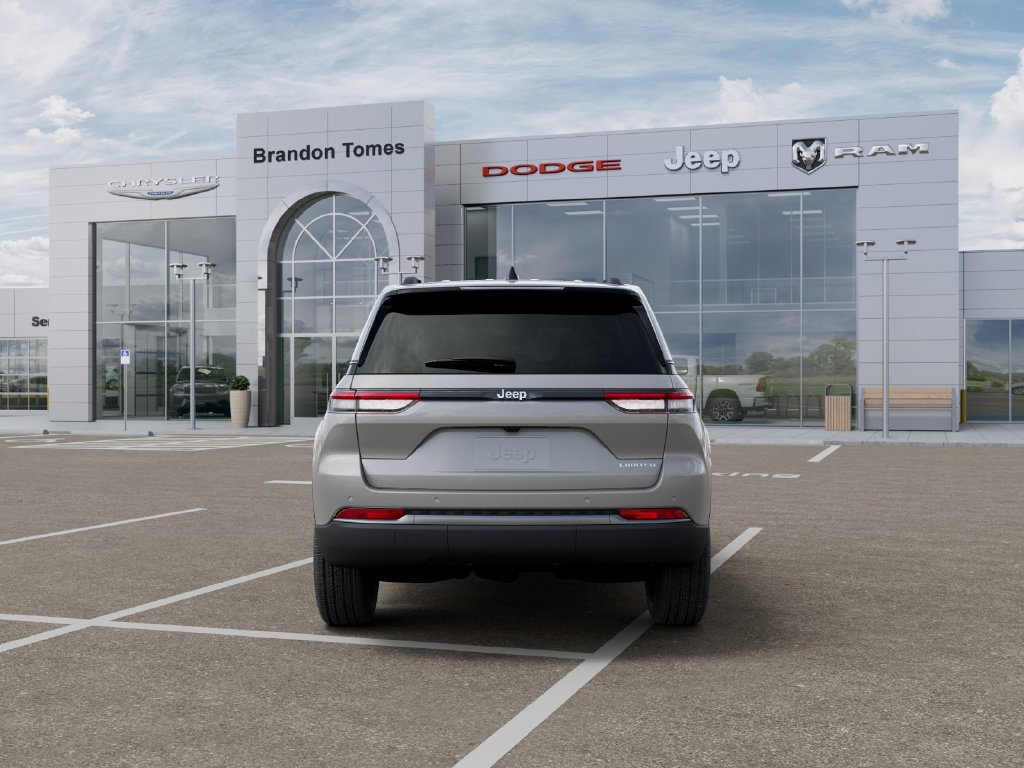 New 2026 Jeep Grand Cherokee Limited w/ Limited Altitude Package RWD image 7