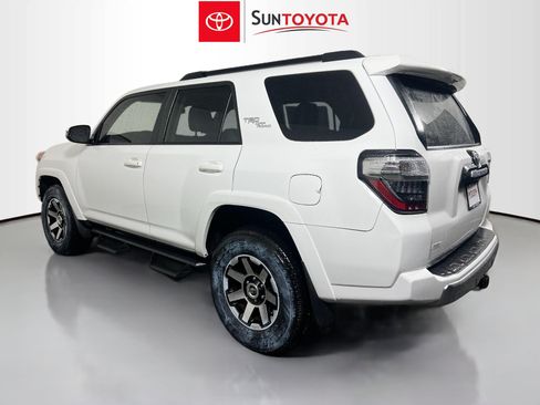 Used 2024 Toyota 4Runner TRD Off-Road Premium w/ Moonroof Package AWD/4WD image 5