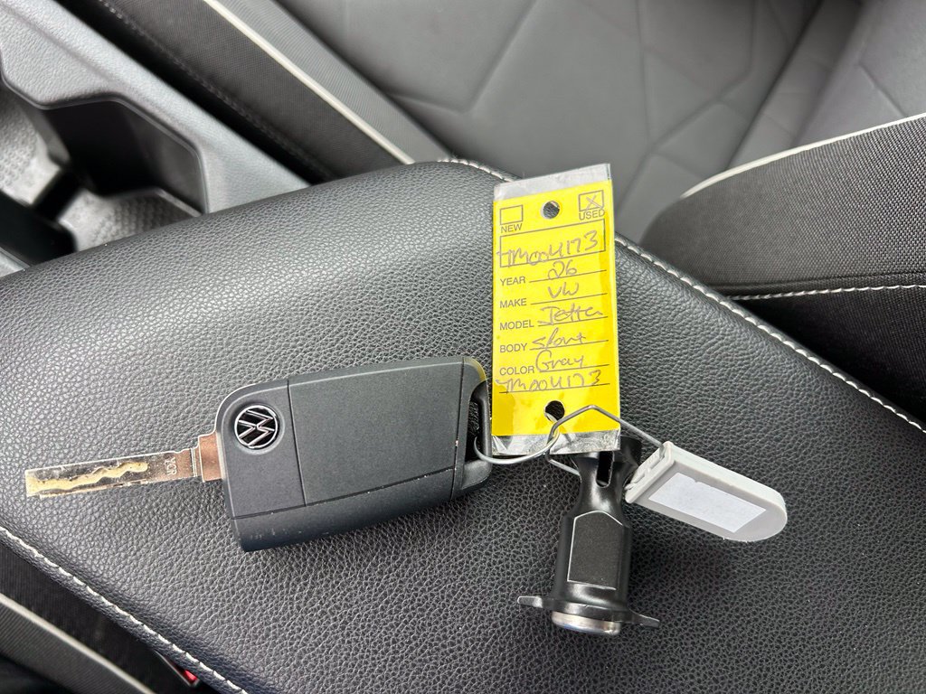 Used 2026 Volkswagen Jetta SE FWD image 46