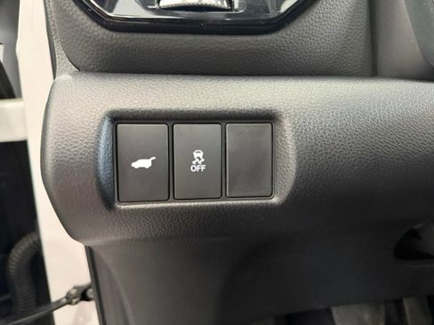 Used 2023 Honda Pilot EX-L image 12