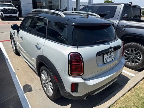 Used 2023 MINI Cooper Countryman S FWD image 4