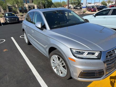 Used 2019 Audi Q5 2.0T Premium Plus w/ Premium Plus Package image 7