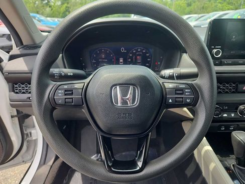 Certified 2024 Honda Accord LX image 15