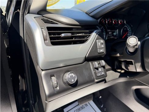 Used 2020 Chevrolet Suburban LT w/ Max Trailering Package RWD image 39
