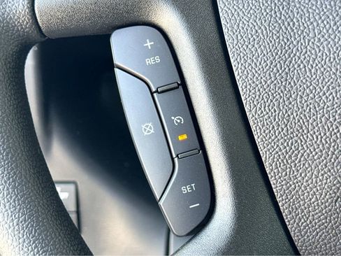 New 2026 GMC Savana 2500 w/ Driver Convenience Package RWD image 17