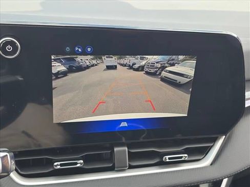 New 2027 Chevrolet Equinox LT FWD image 20
