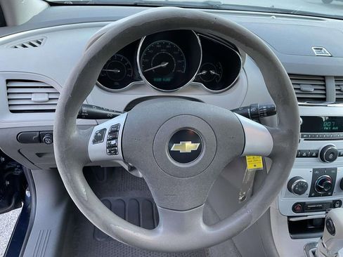 Used 2011 Chevrolet Malibu LS image 17