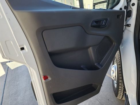 Used 2025 Ford Transit 350 XL image 10