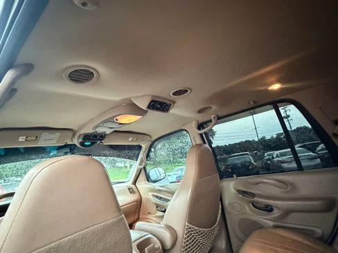 Used 1998 Ford Expedition 4WD image 22