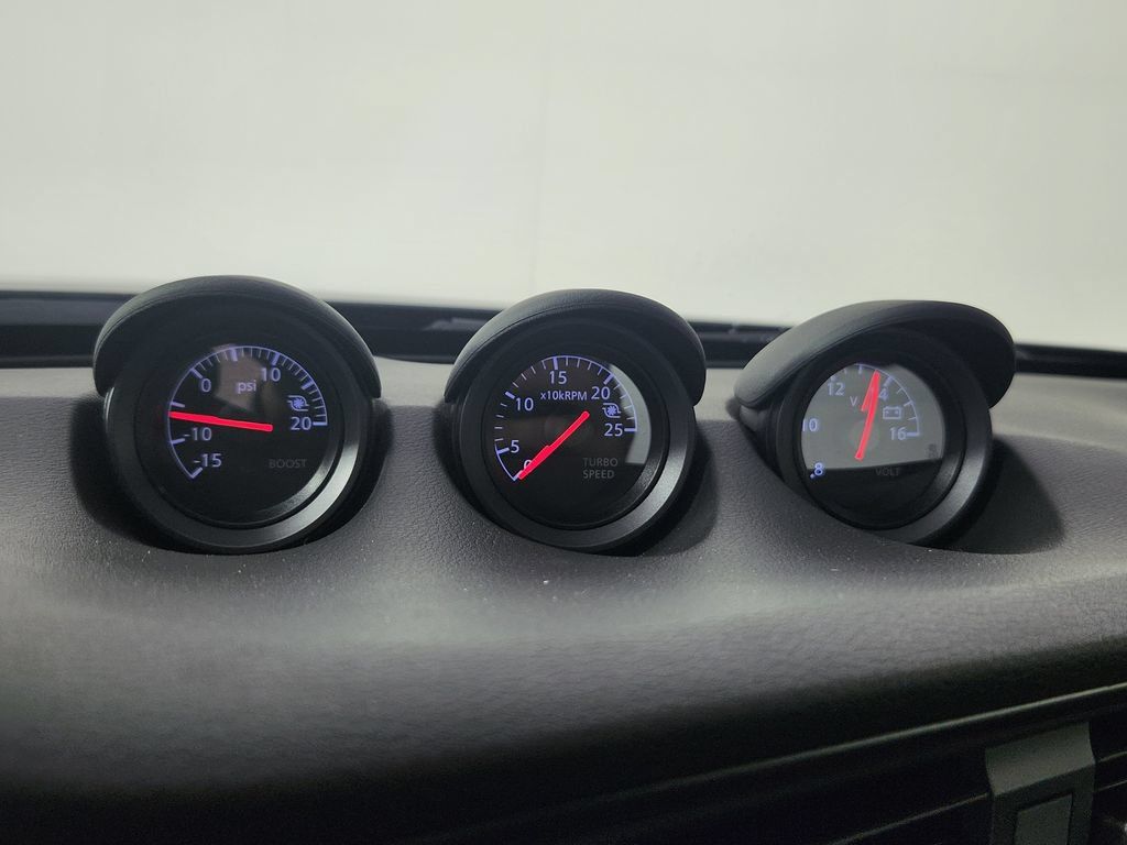 Used 2024 Nissan Z Performance w/ Floor Mat Package RWD image 26