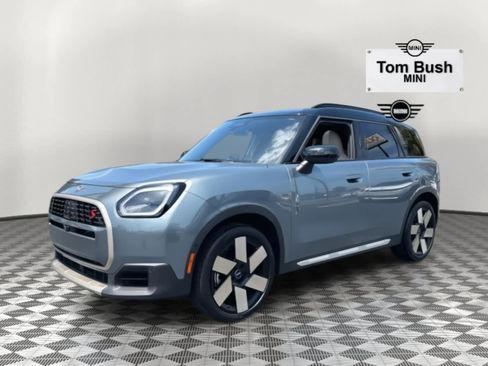 Certified 2025 MINI Cooper Countryman S w/ Comfort Package Max image 2