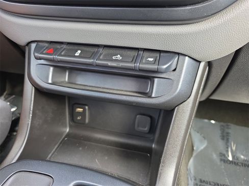 Used 2018 Chevrolet Colorado W/T w/ WT Convenience Package image 29