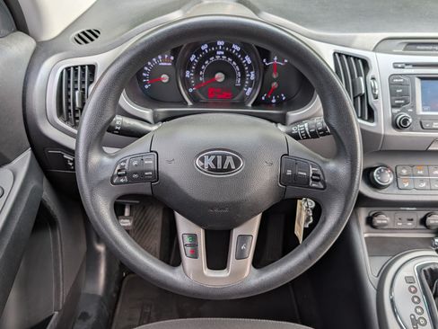 Used 2015 Kia Sportage LX FWD image 23