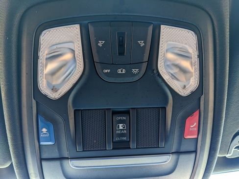 Used 2019 RAM 1500 Big Horn image 61