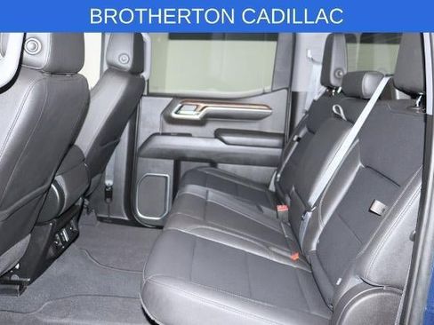 Used 2022 GMC Sierra 1500 SLT AWD/4WD image 31