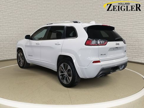 Used 2019 Jeep Cherokee Overland w/ Technology Group image 7