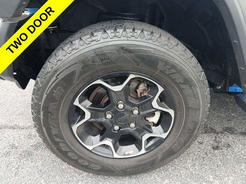 Used 2021 Jeep Wrangler Sport AWD/4WD image 2