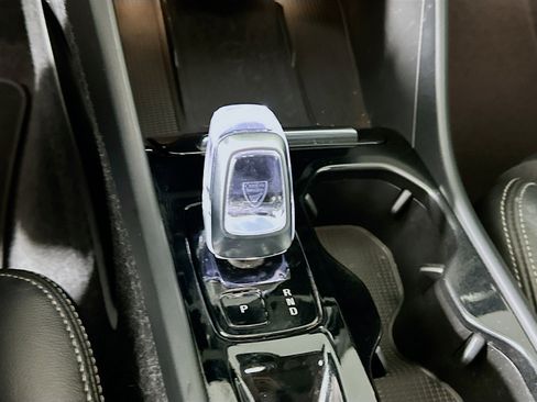 Used 2023 Volvo XC40 B5 Plus w/ Driver Assist Package image 25