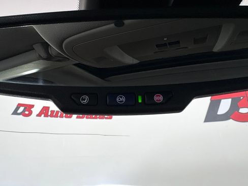 Used 2018 GMC Sierra 1500 SLT AWD/4WD image 31