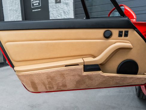 Used 1995 Porsche 911 Carrera RWD image 23