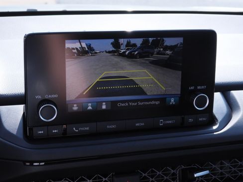 Certified 2025 Honda Accord SE image 19