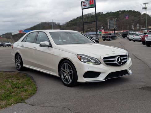 Used 2016 Mercedes-Benz E 350 Sedan image 6