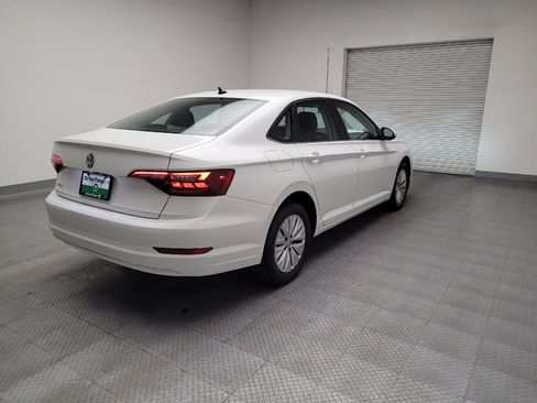 Used 2019 Volkswagen Jetta S image 9