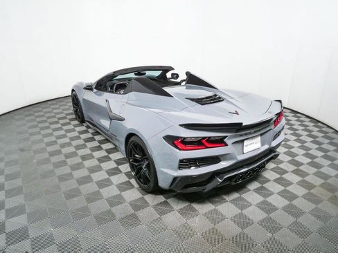 Used 2024 Chevrolet Corvette Z06 RWD image 24
